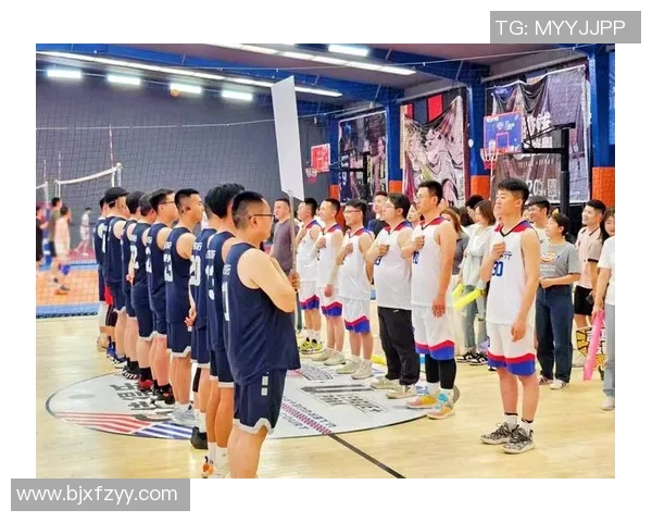 浙江队与青岛队三节精彩对决展现篮球魅力与团队协作精神