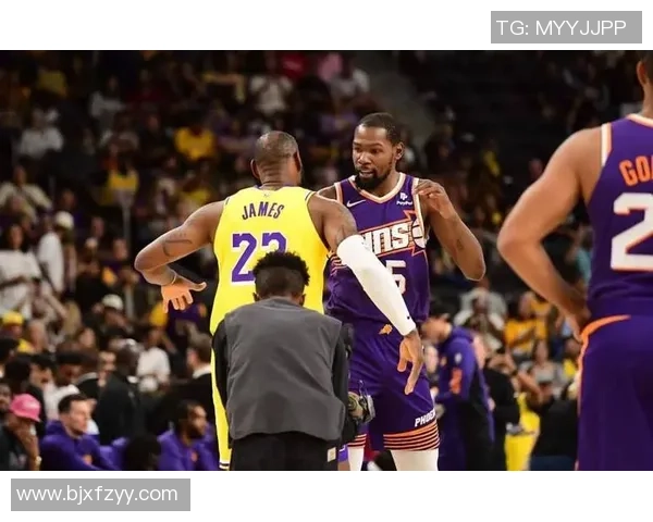 湖人总冠军之路与热火的激烈对决展现篮球魅力与团队精神